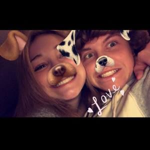 Meet your Posher, Mackenzie